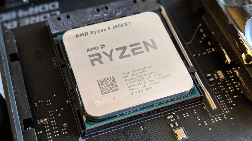 AMD Ryzen 9 3900XT and Ryzen 7 3800XT Leaked in 3DMark ...